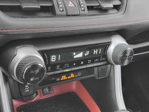 Used 2024 Toyota RAV4 Adventure image 15