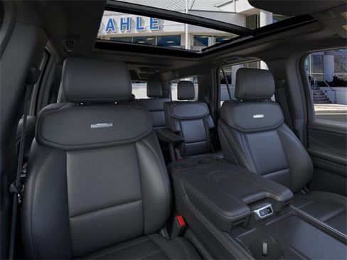 New 2025 Ford Expedition Max Platinum w/ Stealth Appearance Package image 10