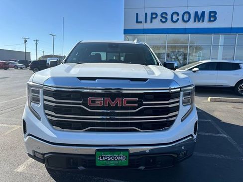 Used 2024 GMC Sierra 1500 SLT w/ SLT Premium Plus Package AWD/4WD image 2