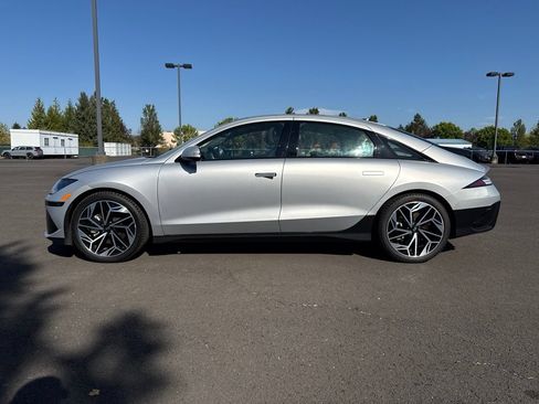 Used 2023 Hyundai Ioniq 6 Limited w/ Cargo Package AWD/4WD image 4