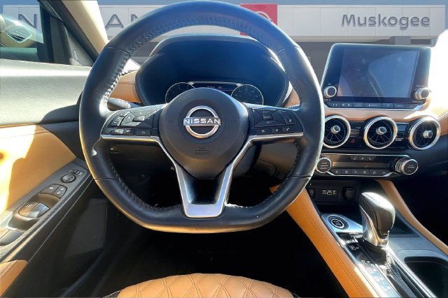Used 2025 Nissan Sentra SV w/ SV Premium Package FWD image 8