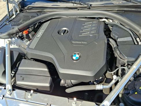 Used 2024 BMW 430i xDrive Coupe w/ Premium Package image 28