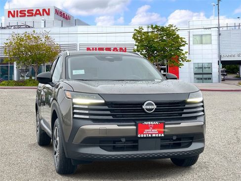 New 2026 Nissan Kicks SV image 6