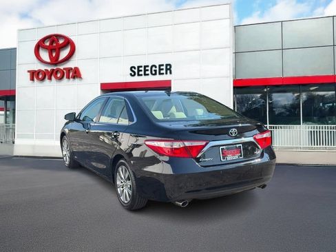 Used 2017 Toyota Camry XLE w/ Advanced Technology Package FWD image 9