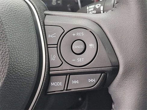 Used 2023 Toyota RAV4 XLE w/ Convenience Package image 22