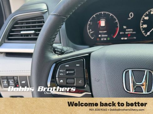 Used 2026 Honda Odyssey EX-L image 19