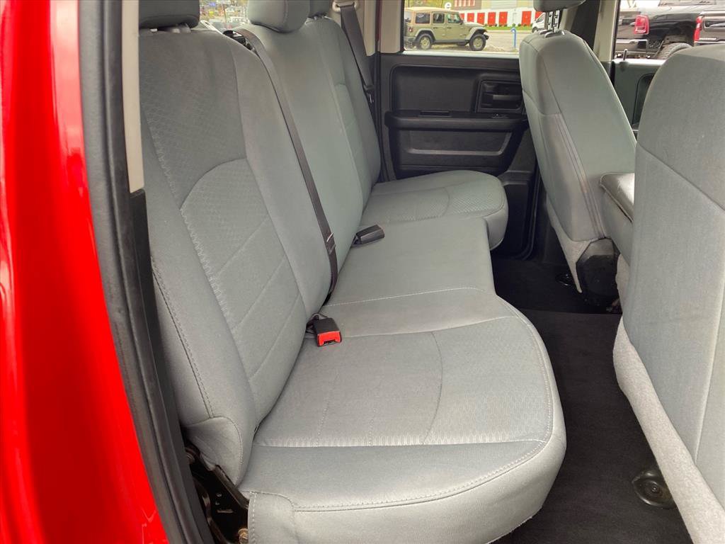 Used 2018 RAM 1500 Express AWD/4WD image 22