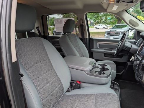 Used 2018 RAM 1500 Big Horn AWD/4WD image 18
