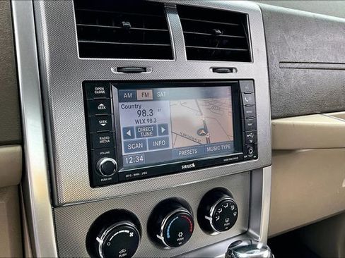 Used 2008 Jeep Liberty Limited w/ Premium Group AWD/4WD image 21