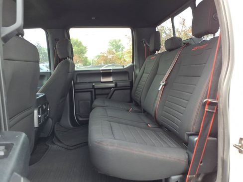 Used 2018 Ford F150 XLT w/ Equipment Group 302A Luxury AWD/4WD image 8