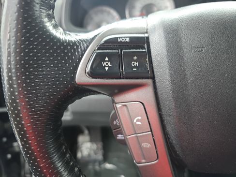 Used 2015 Honda Pilot Touring image 18