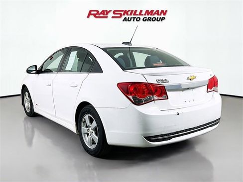 Used 2016 Chevrolet Cruze LT w/ Sun And Sound Package image 3