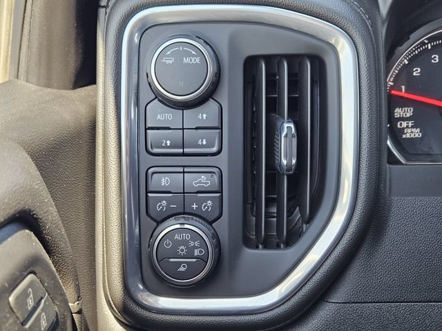 Used 2021 Chevrolet Silverado 1500 LTZ w/ LTZ Premium Texas Edition AWD/4WD image 22
