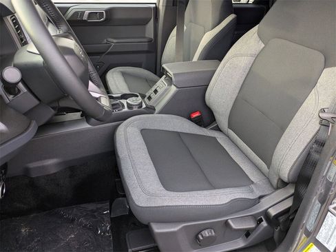 New 2025 Ford Bronco Big Bend image 16