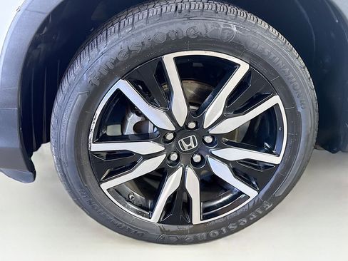 Used 2020 Honda Pilot Touring image 40