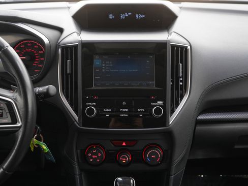 Used 2019 Subaru Crosstrek 2.0i Premium w/ Popular Package #2 image 16