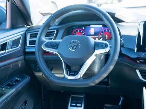 New 2026 Volkswagen Atlas Cross Sport SEL Premium R-Line image 30