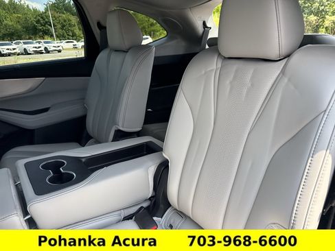 Used 2025 Acura MDX w/ Technology Package AWD/4WD image 25