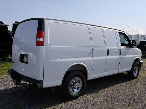New 2025 Chevrolet Express 2500 w/ Driver Convenience Package RWD image 12