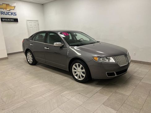 Used 2012 Lincoln MKZ image 9