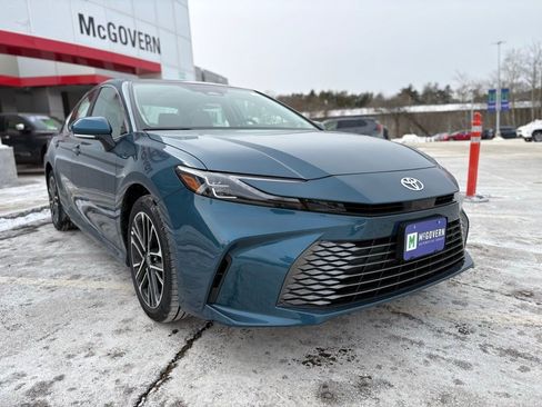 New 2026 Toyota Camry XLE image 11