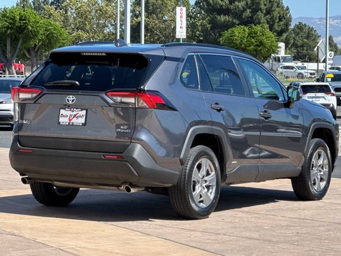 Certified 2024 Toyota RAV4 LE AWD/4WD image 4