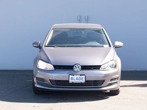 Used 2016 Volkswagen Golf S FWD image 17