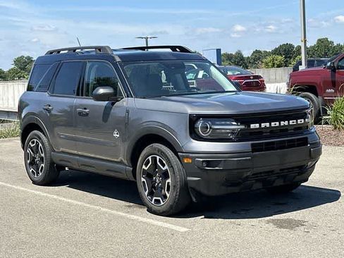 Used 2022 Ford Bronco Sport Outer Banks w/ Tech Package AWD/4WD image 21