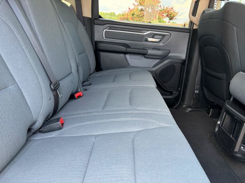 Used 2020 RAM 1500 Big Horn AWD/4WD image 42