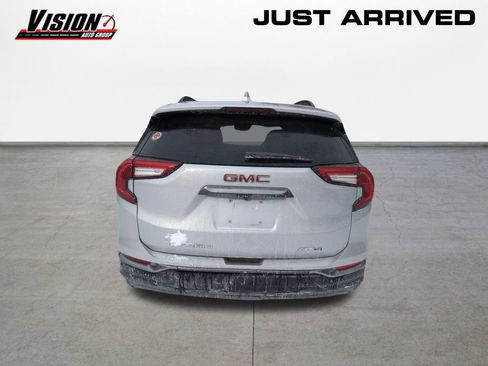 Used 2022 GMC Terrain AT4 w/ Infotainment Package II image 6