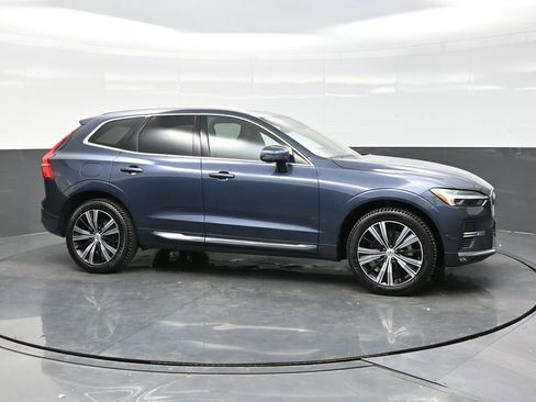 Used 2023 Volvo XC60 B5 Plus w/ Climate Package image 8