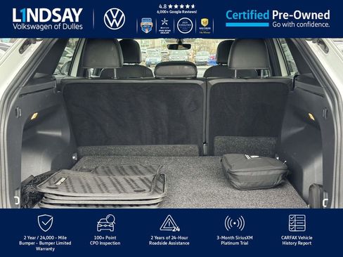 Certified 2022 Volkswagen Atlas Cross Sport SE w/ Panoramic Sunroof Package image 15