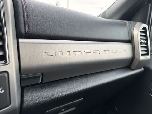 Certified 2021 Ford F350 Platinum image 44