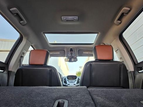 Used 2017 GMC Terrain SLT w/ Open Road Package FWD image 33