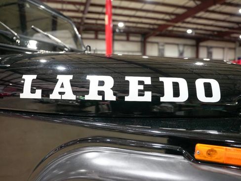 Used 1986 Jeep CJ 7 image 37