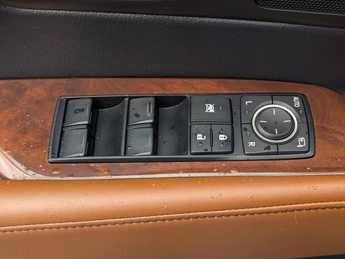 Used 2013 Lexus RX 450h AWD w/ Navigation Pkg image 24