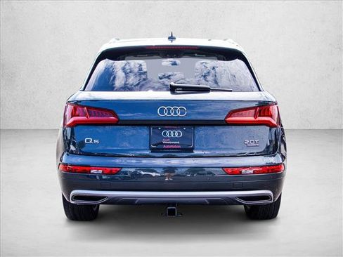 Used 2018 Audi Q5 Prestige w/ Prestige Package AWD/4WD image 6