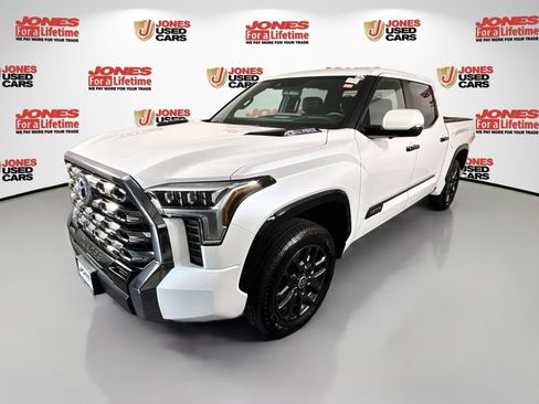Used 2024 Toyota Tundra Platinum AWD/4WD image 14