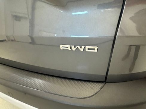 Used 2024 Ford Escape Platinum AWD/4WD image 11