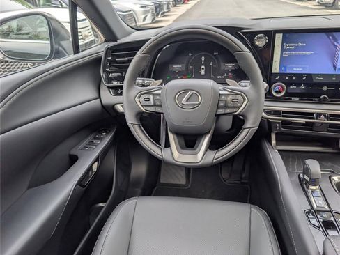 New 2026 Lexus RX 350h AWD/4WD image 13