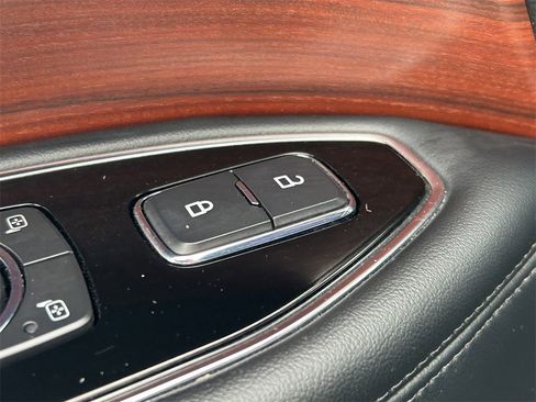 Used 2021 Lincoln Navigator Reserve w/ Luxury Package image 28