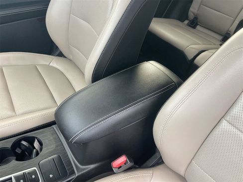 Used 2021 Ford Escape SEL w/ Technology Package image 27