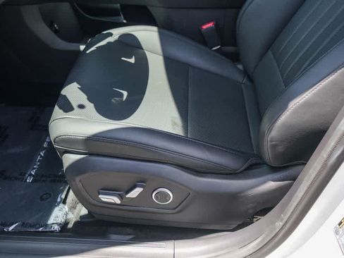 Used 2025 Hyundai Santa Fe SEL FWD image 20