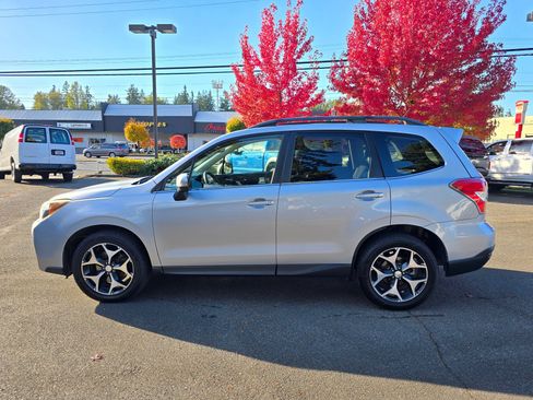 Used 2014 Subaru Forester 2.0XT Touring AWD/4WD image 4