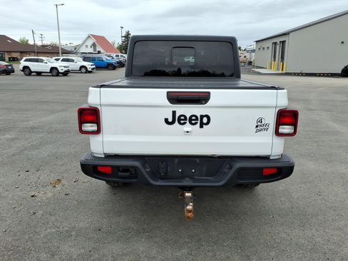 Used 2021 Jeep Gladiator Sport AWD/4WD image 6