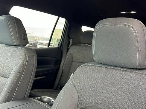 New 2026 Chevrolet Traverse LT w/ Driver Confidence Package image 18