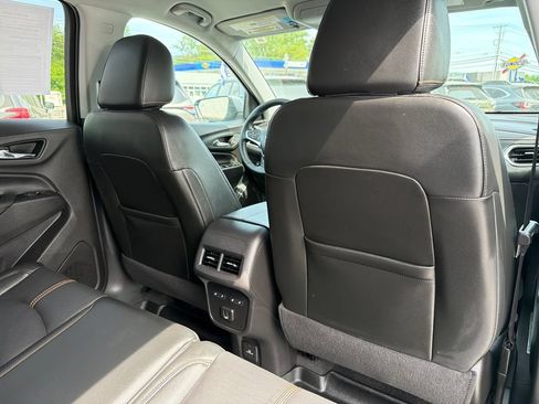 Used 2024 Chevrolet Equinox Premier AWD/4WD image 35