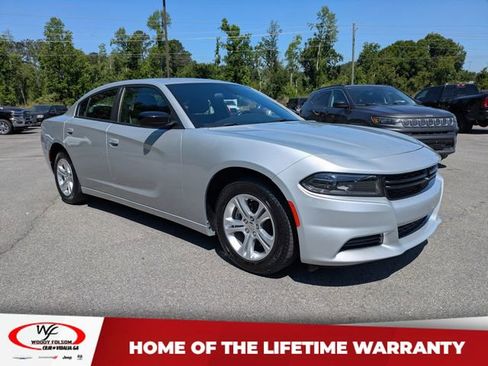 Used 2023 Dodge Charger SXT RWD image 1