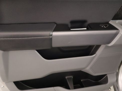 Used 2022 Ford F150 XLT w/ Equipment Group 302A High image 16