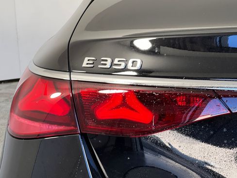 Used 2026 Mercedes-Benz E 350 Sedan image 25